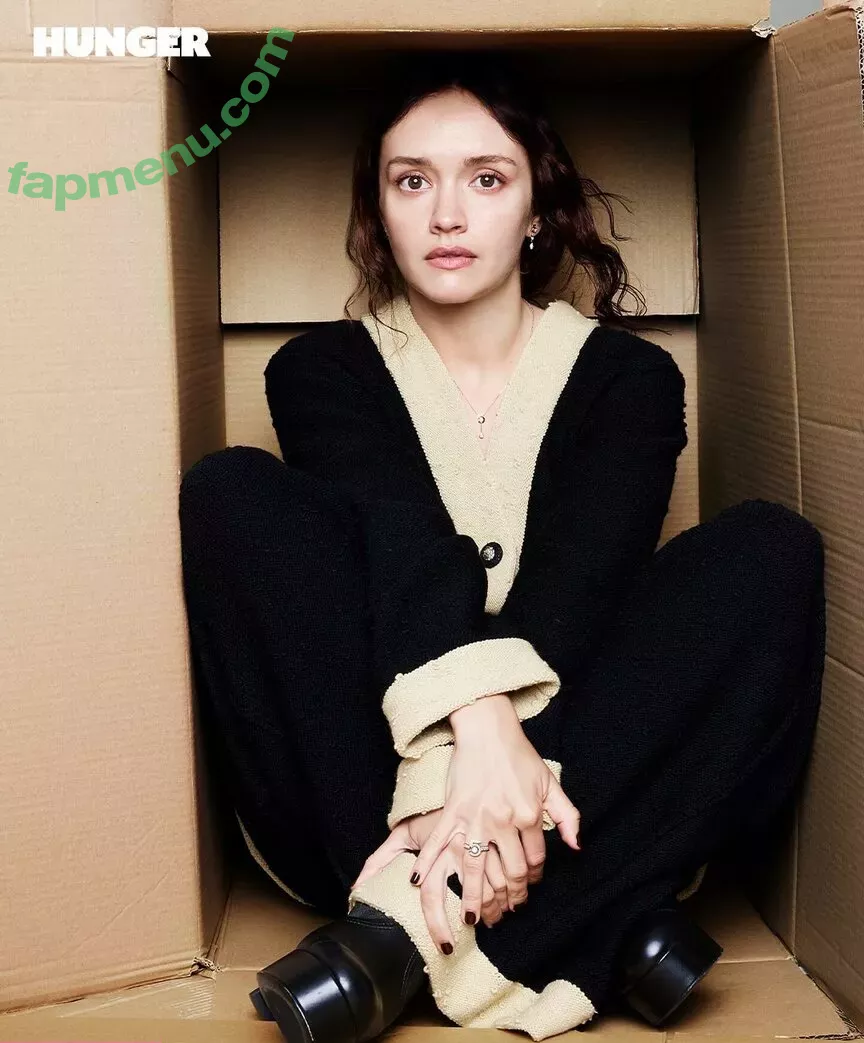 Olivia Cooke nude photo #0550 (livkatecooke)