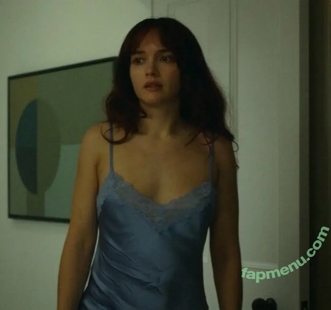 Olivia Cooke nude photo #0824 (livkatecooke)