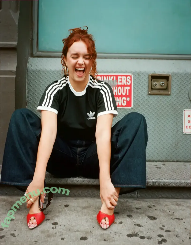 Olivia Cooke nude photo #0826 (livkatecooke)