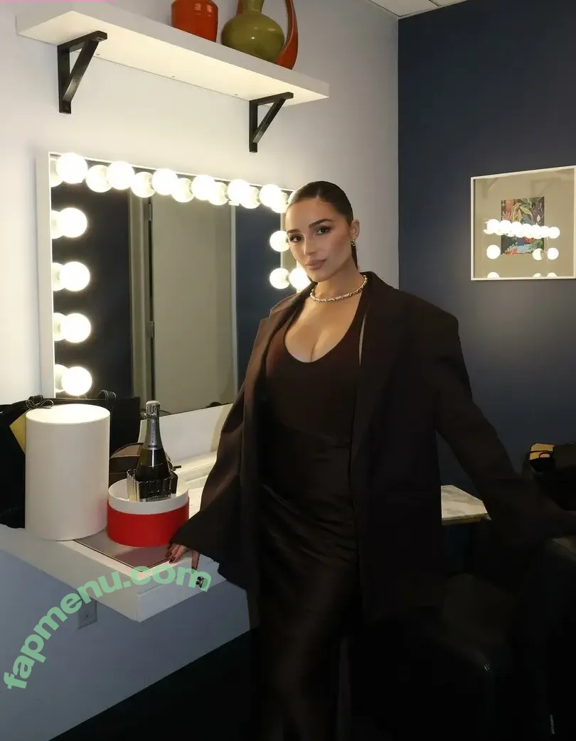 Olivia Culpo nude photo #1418 (oliviaculpo)