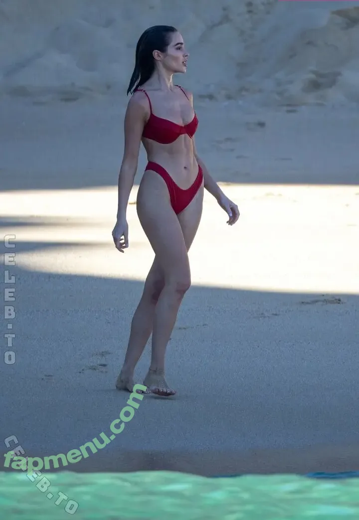 Olivia Culpo nude photo #1487 (OliviaCulpoOfficial / oliviaculpo / oliviadangerculpo)
