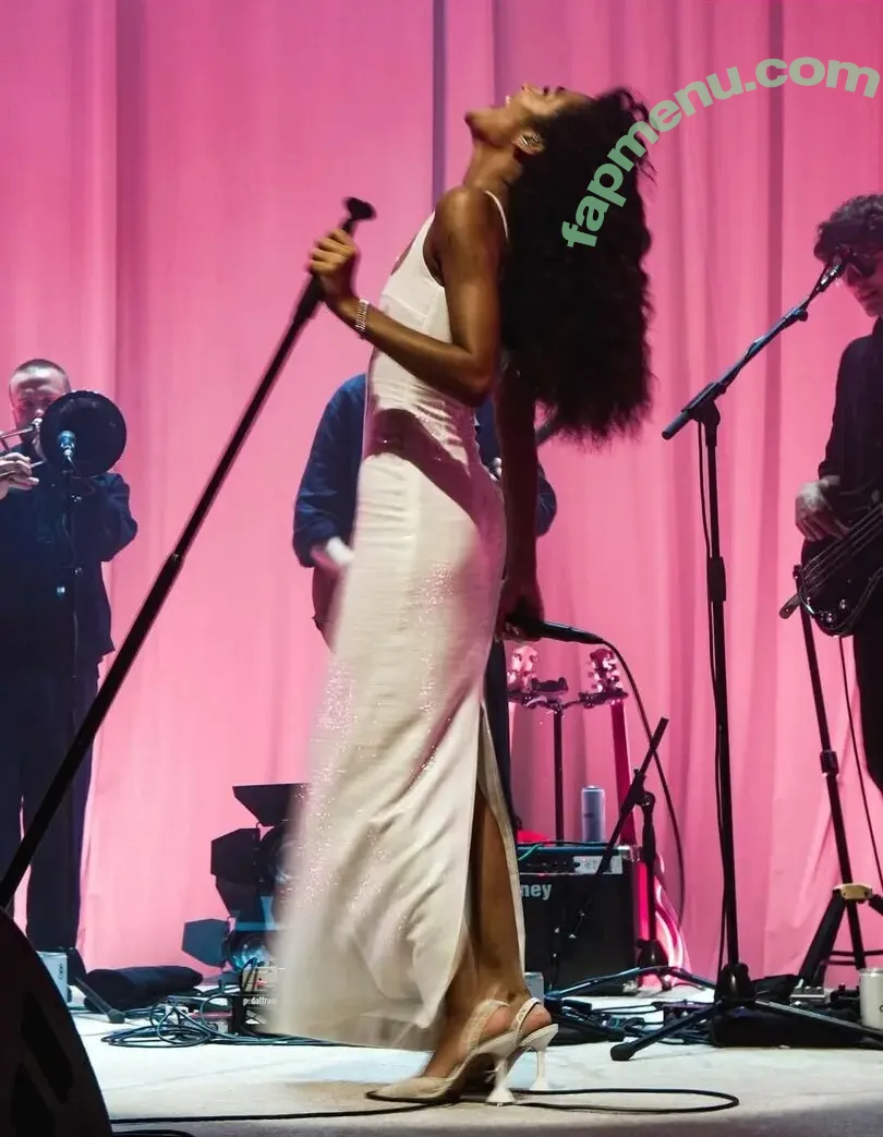 Olivia Dean nude photo #0055 (oliviadean)