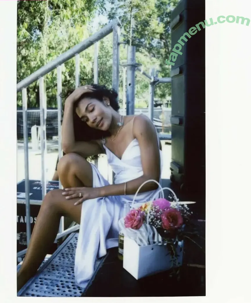 Olivia Dean nude photo #0060 (oliviadean)