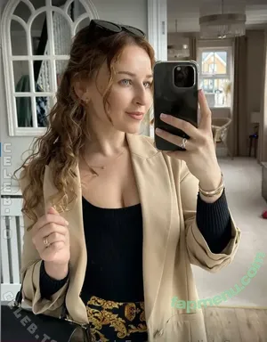 Olivia Fleur / OliviaFleurASMR / oliviafleur_x / oliviafleur_xx nude photo #0350