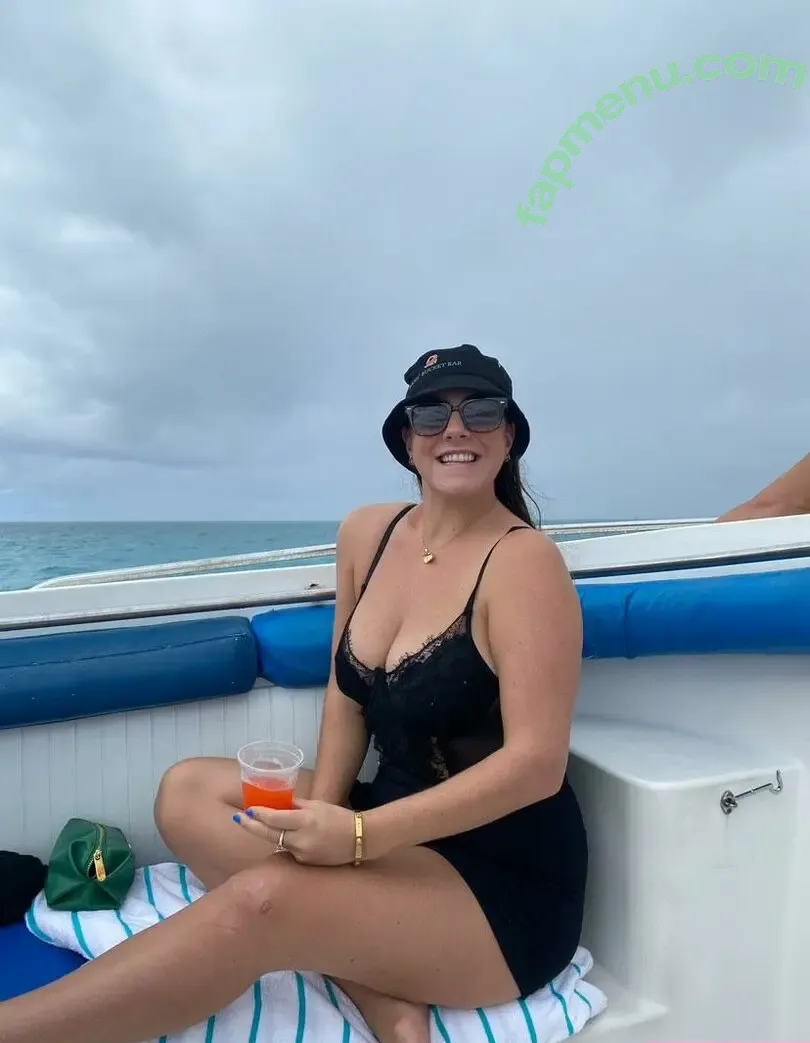 Olivia Grace Shanahan nude photo #0023 (ontourwithog)