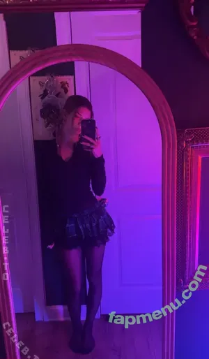 Olivia Hansley / olivia.hansleyyy / oliviahansley nude photo #0025