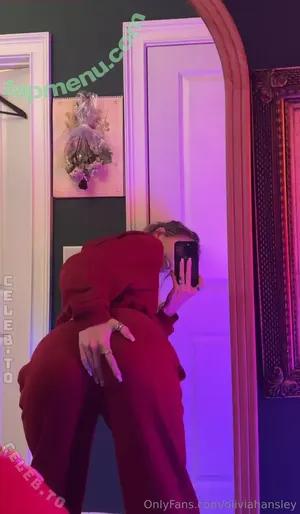 Olivia Hansley / olivia.hansleyyy / oliviahansley nude photo #0038