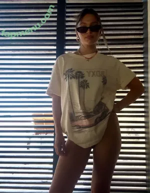 Olivia Holt / Non-Nude / Preview / olivia_holt nude photo #0717