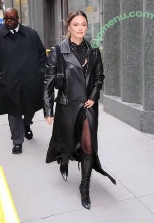 Olivia Holt / olivia_holt / wcrfcure nude photo #0801