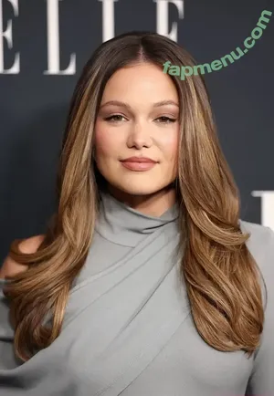 Olivia Holt / Non-Nude / Preview / olivia_holt nude photo #0886