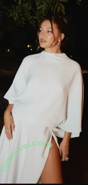 Olivia Holt / olivia_holt / wcrfcure nude photo #0964