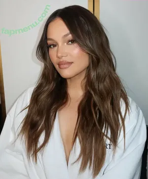 Olivia Holt / olivia_holt / wcrfcure nude photo #0968