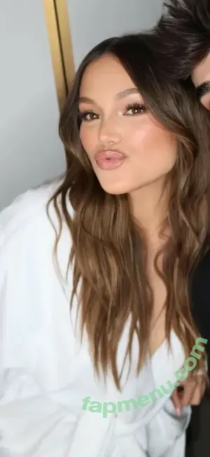 Olivia Holt / olivia_holt / wcrfcure nude photo #0970