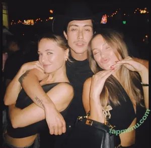 Olivia Holt / olivia_holt / wcrfcure nude photo #0991