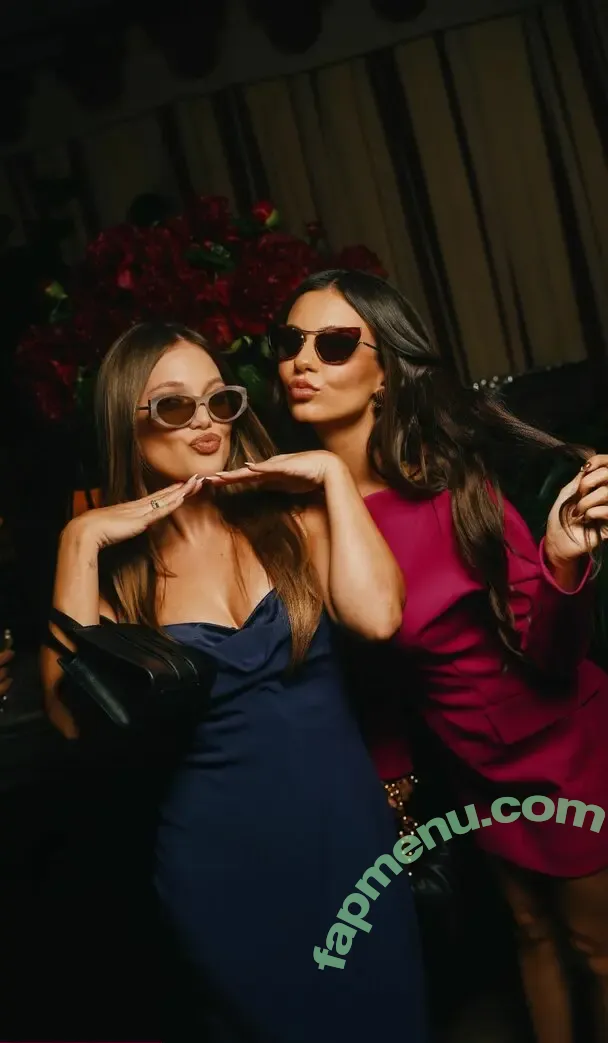 Olivia Holt nude photo #0743 (olivia_holt / wcrfcure)