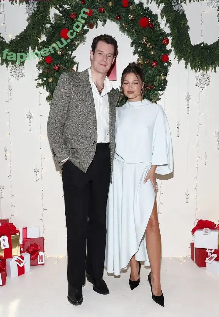 Olivia Holt nude photo #0755 (olivia_holt / wcrfcure)