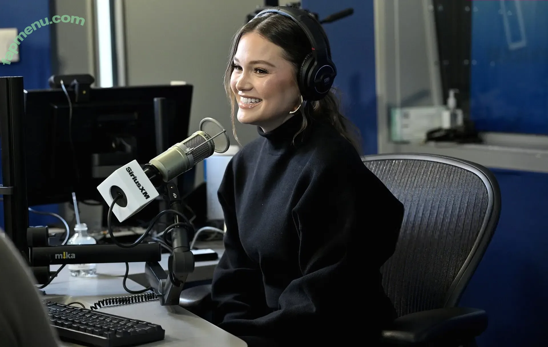 Olivia Holt nude photo #0766 (olivia_holt / wcrfcure)