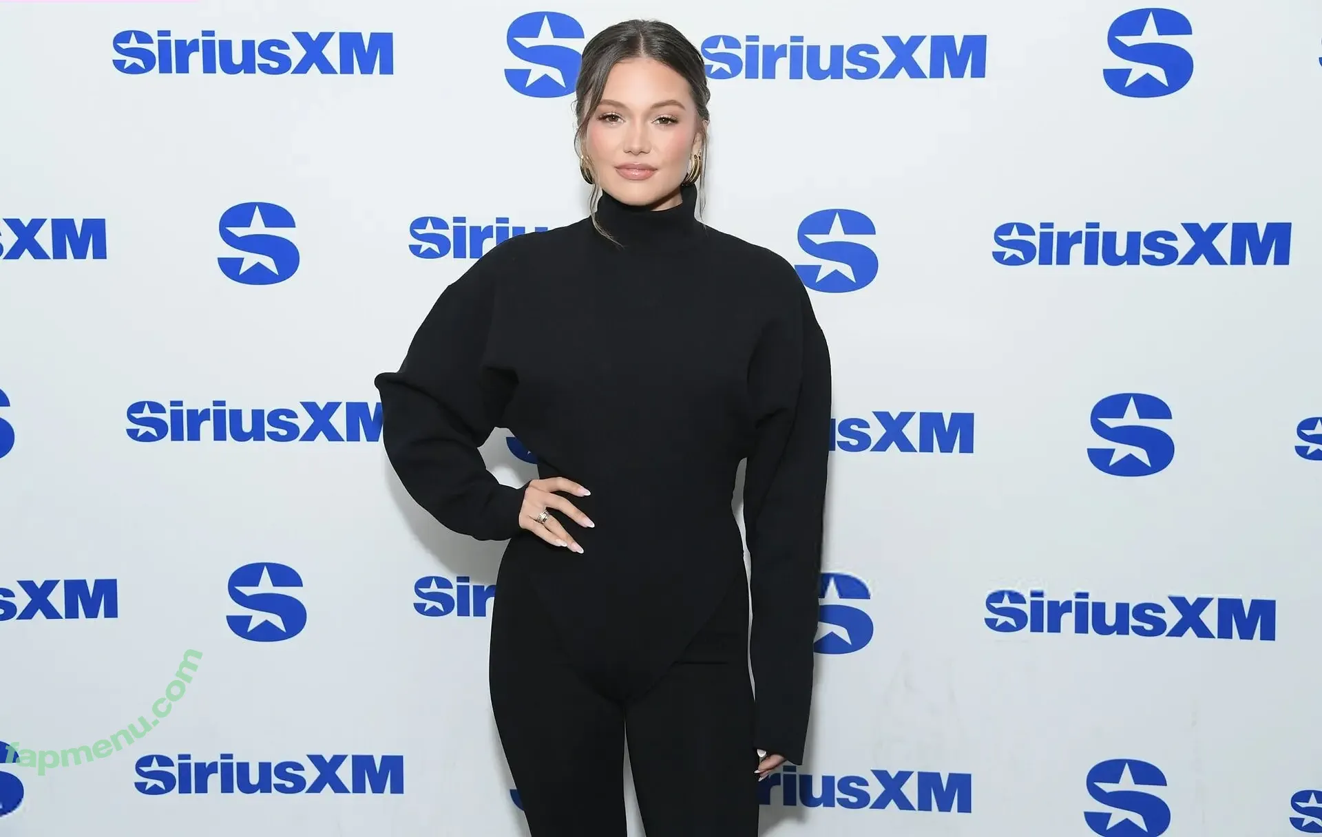 Olivia Holt nude photo #0773 (olivia_holt / wcrfcure)