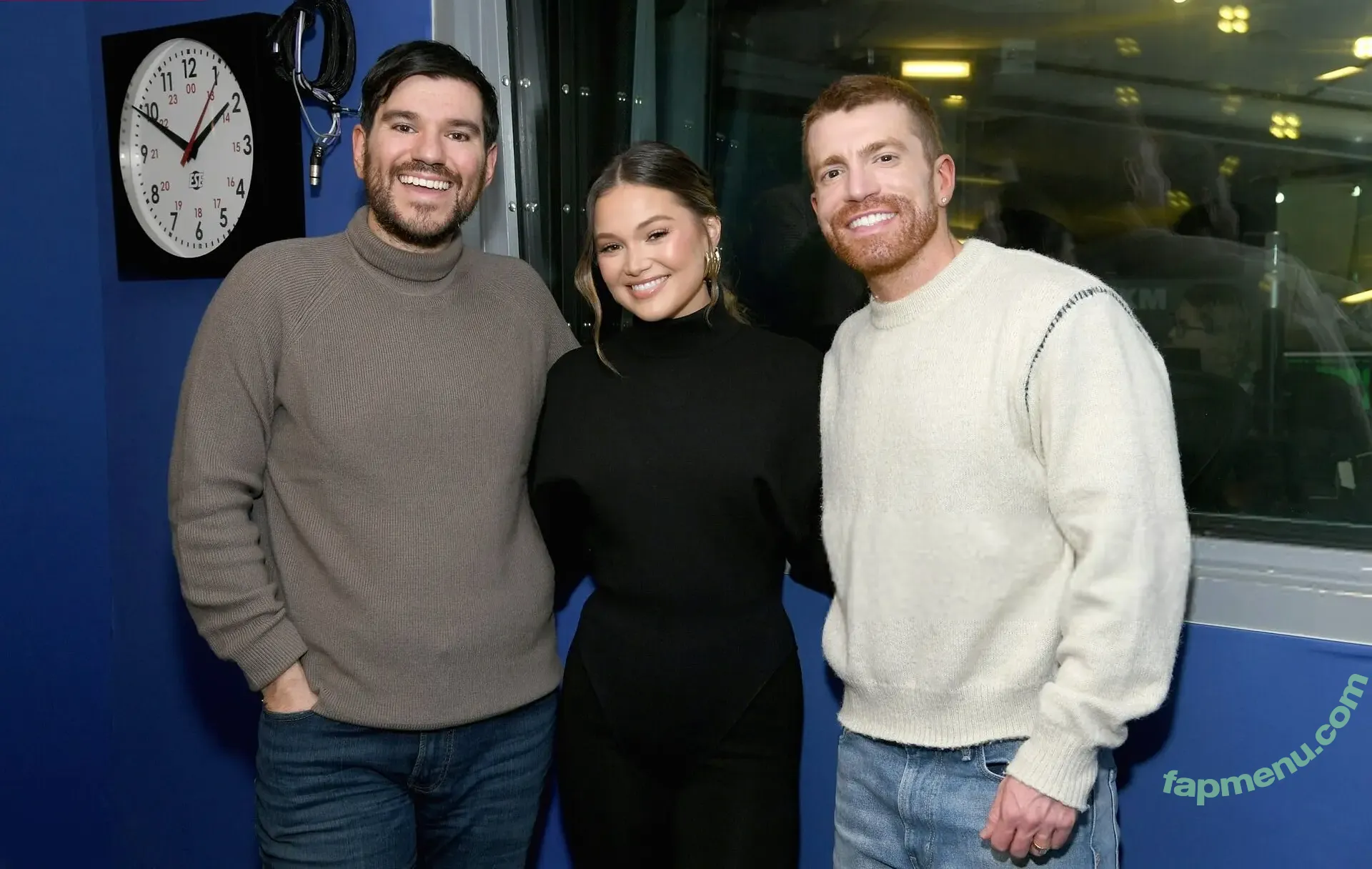 Olivia Holt nude photo #0775 (olivia_holt / wcrfcure)