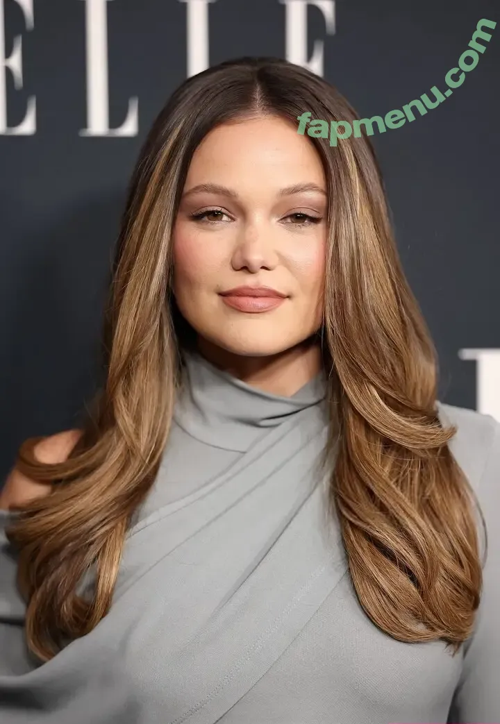 Olivia Holt nude photo #0886 (Non-Nude / Preview / olivia_holt)