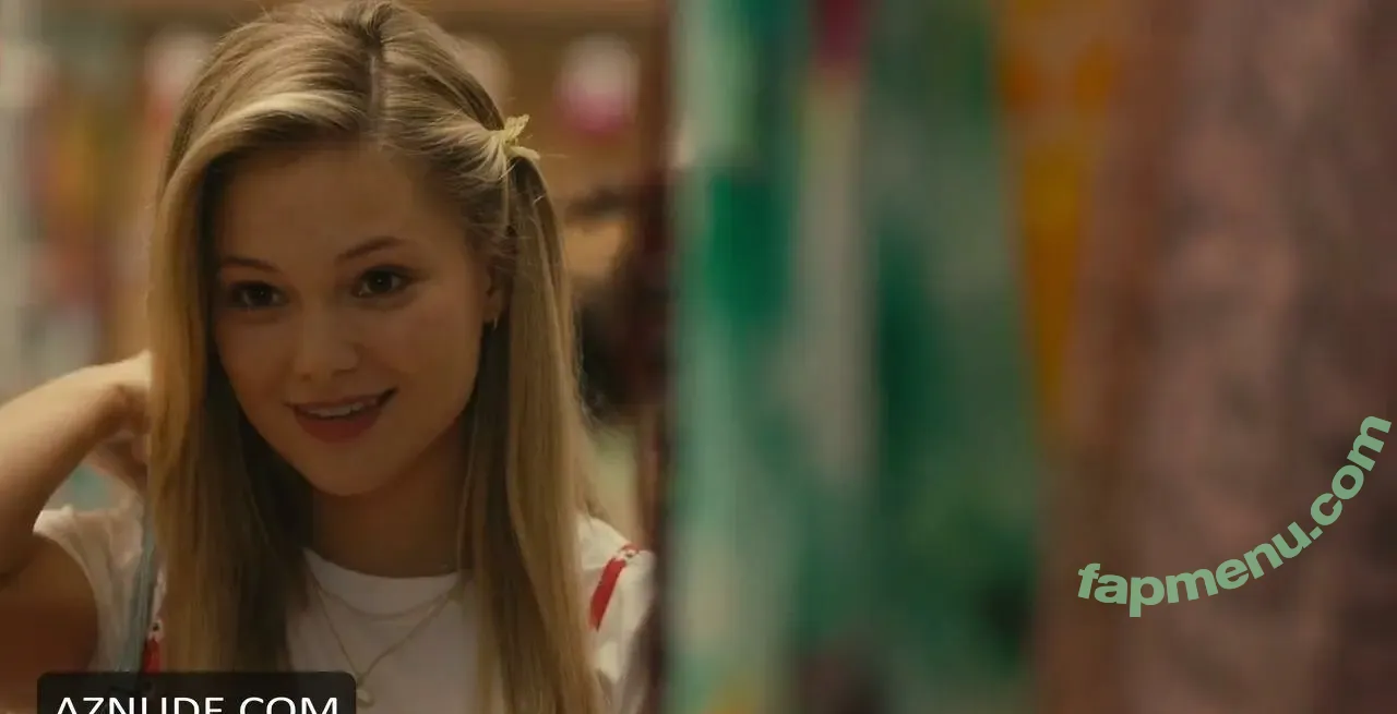 Olivia Holt nude photo #0917 (olivia_holt / wcrfcure)