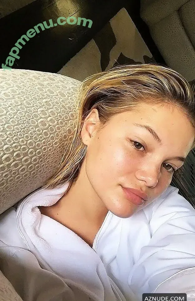 Olivia Holt nude photo #0923 (olivia_holt / wcrfcure)