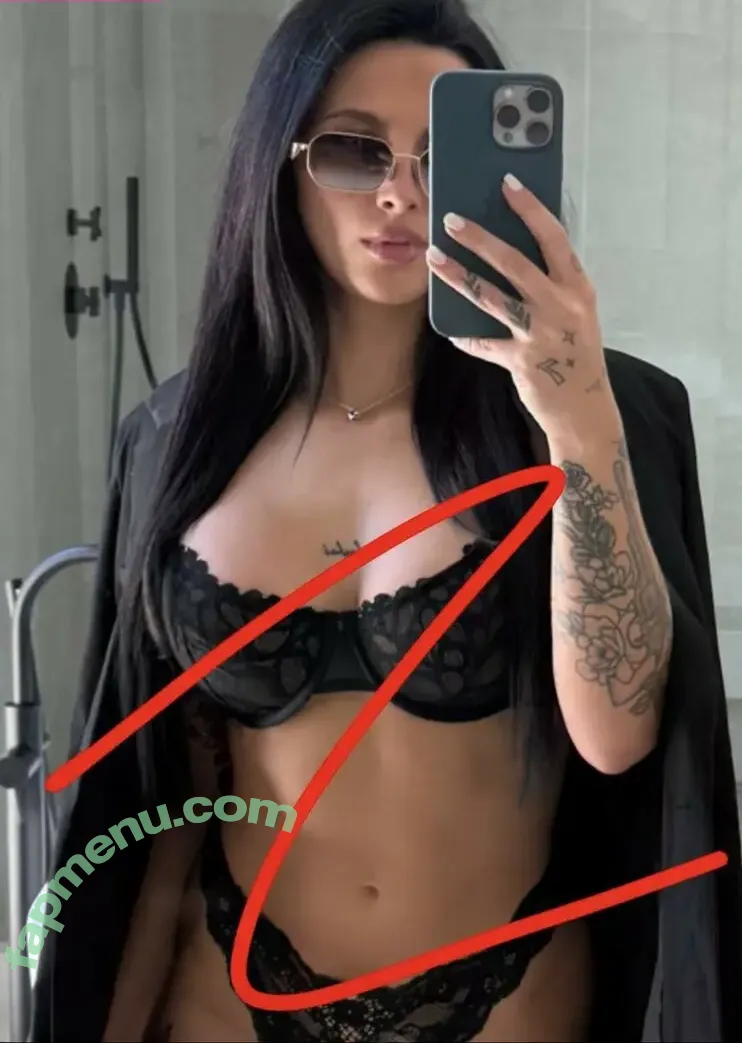 Olivia Klepacz nude photo #0021 (livvfittt)