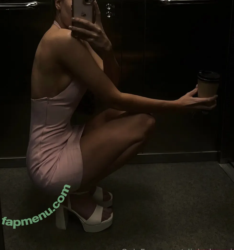 olivia_lemni nude photo #0021 (livmanni)