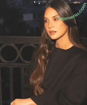 Olivia Munn / oliviamunn nude photo #1247