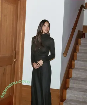 Olivia Munn / oliviamunn nude photo #1272
