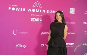 Olivia Munn / oliviamunn nude photo #1295