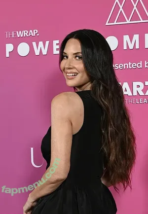 Olivia Munn / oliviamunn nude photo #1307
