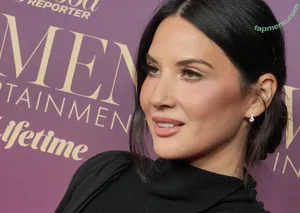 Olivia Munn / oliviamunn nude photo #1319