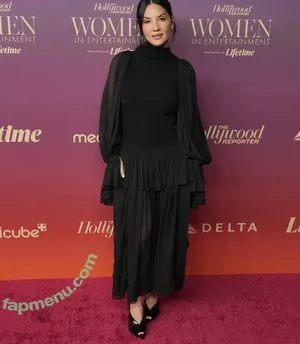 Olivia Munn / oliviamunn nude photo #1320