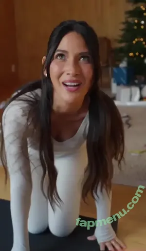 Olivia Munn / oliviamunn nude photo #1359