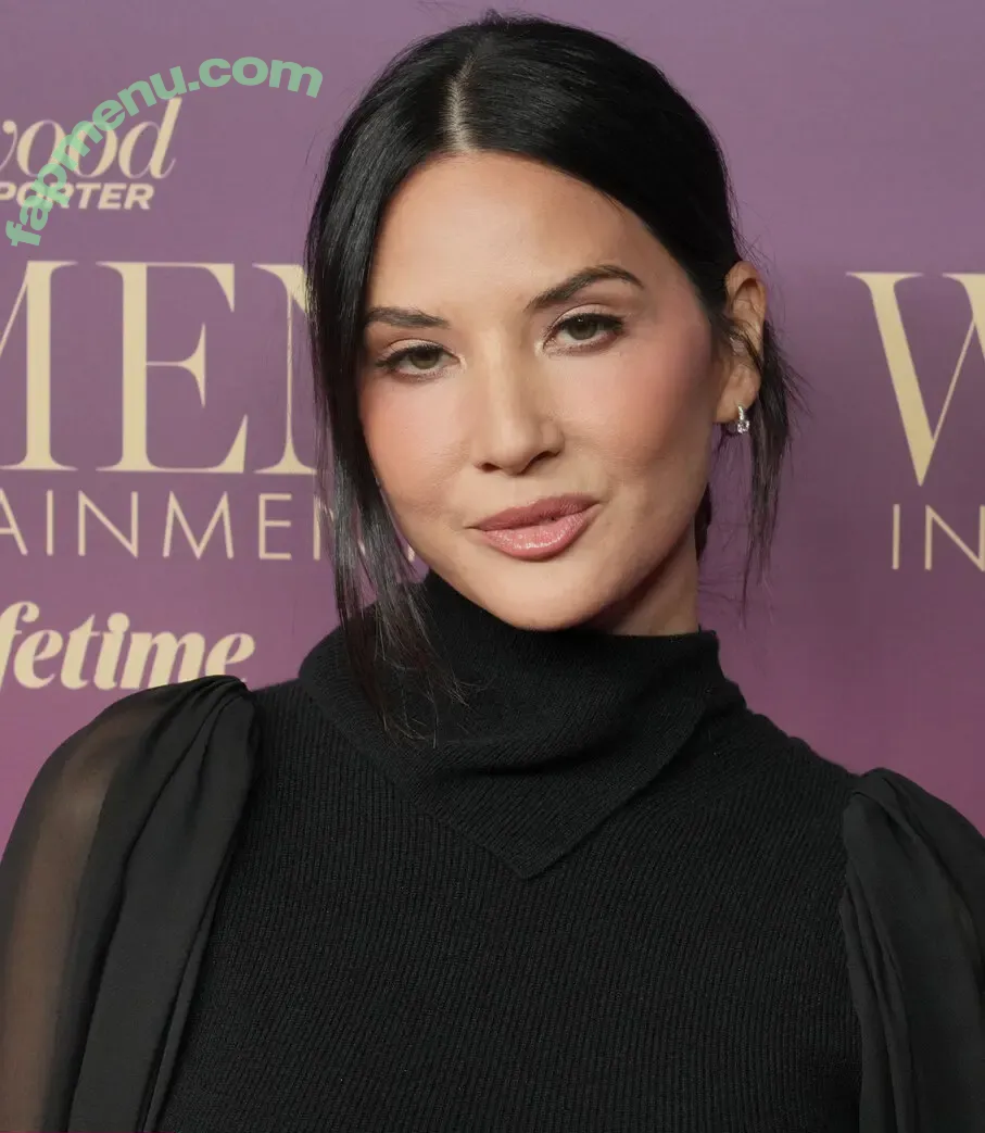 Olivia Munn nude photo #1312 (oliviamunn)