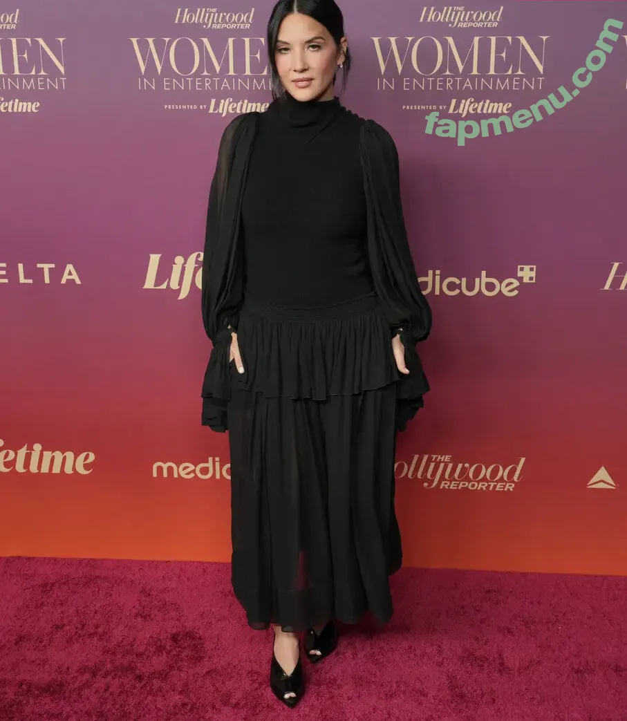 Olivia Munn nude photo #1316 (oliviamunn)