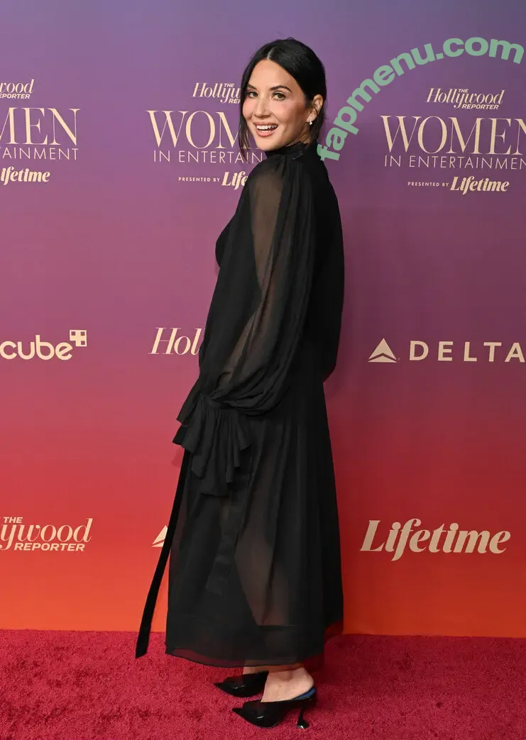 Olivia Munn nude photo #1326 (oliviamunn)