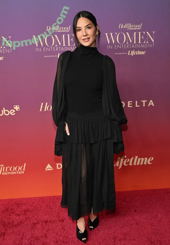 Olivia Munn nude photo #1327 (oliviamunn)