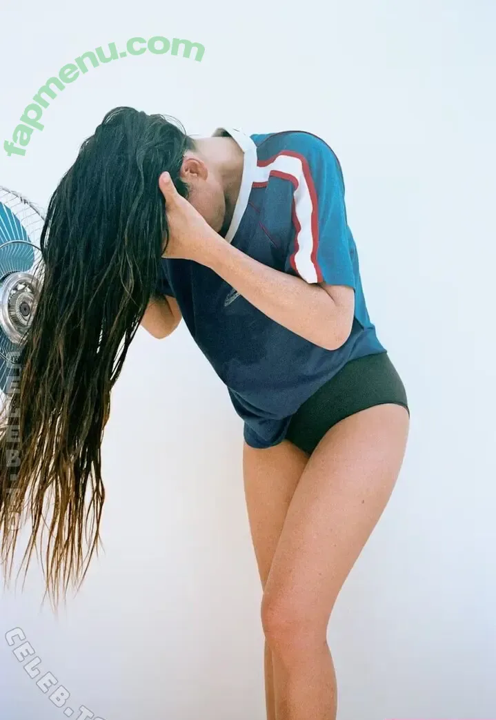 Olivia Munn nude photo #1341 (oliviamunn)