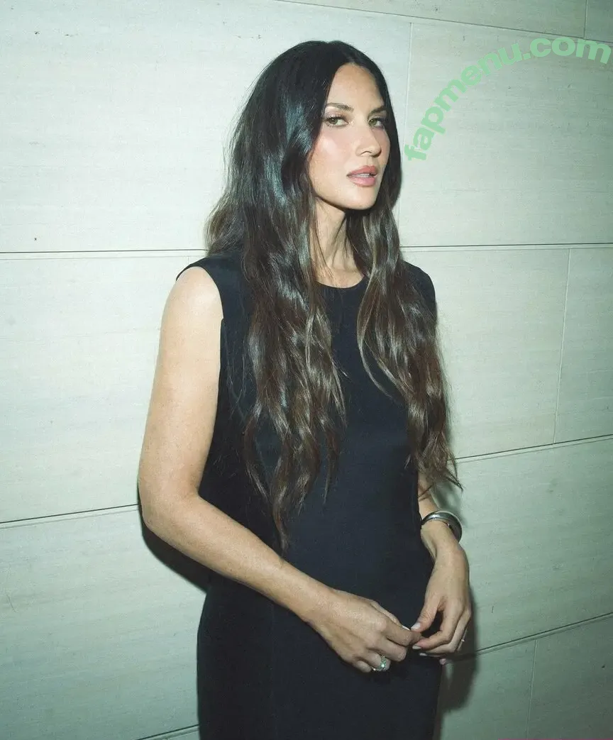 Olivia Munn nude photo #1365 (oliviamunn)