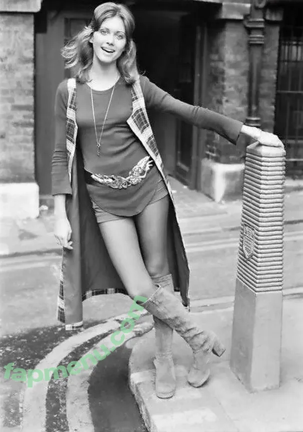 Olivia Newton John nude photo #0046 (therealonj)