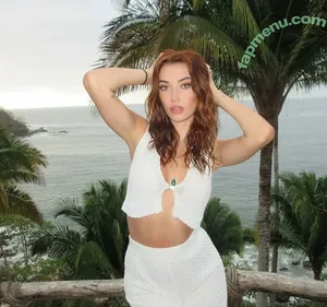 Olivia OBrien / olivialauren / oliviaobrien nude photo #0032