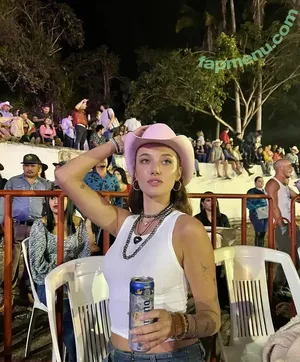 Olivia OBrien / olivialauren / oliviaobrien nude photo #0240