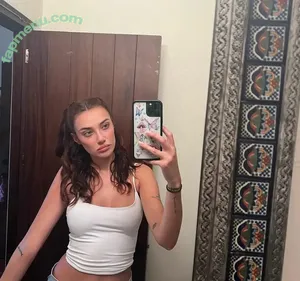 Olivia OBrien / olivialauren / oliviaobrien nude photo #0247