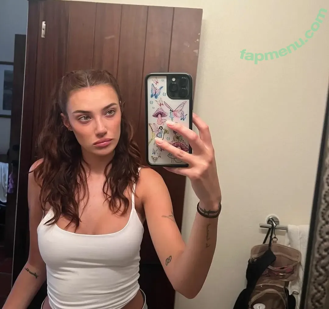 Olivia OBrien nude photo #0243 (olivialauren / oliviaobrien)