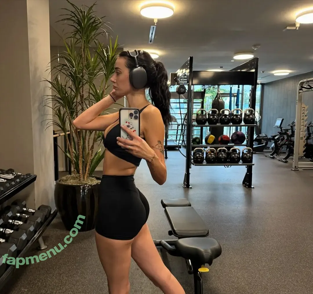 Olivia OBrien nude photo #0850 (olivialauren / oliviaobrien)