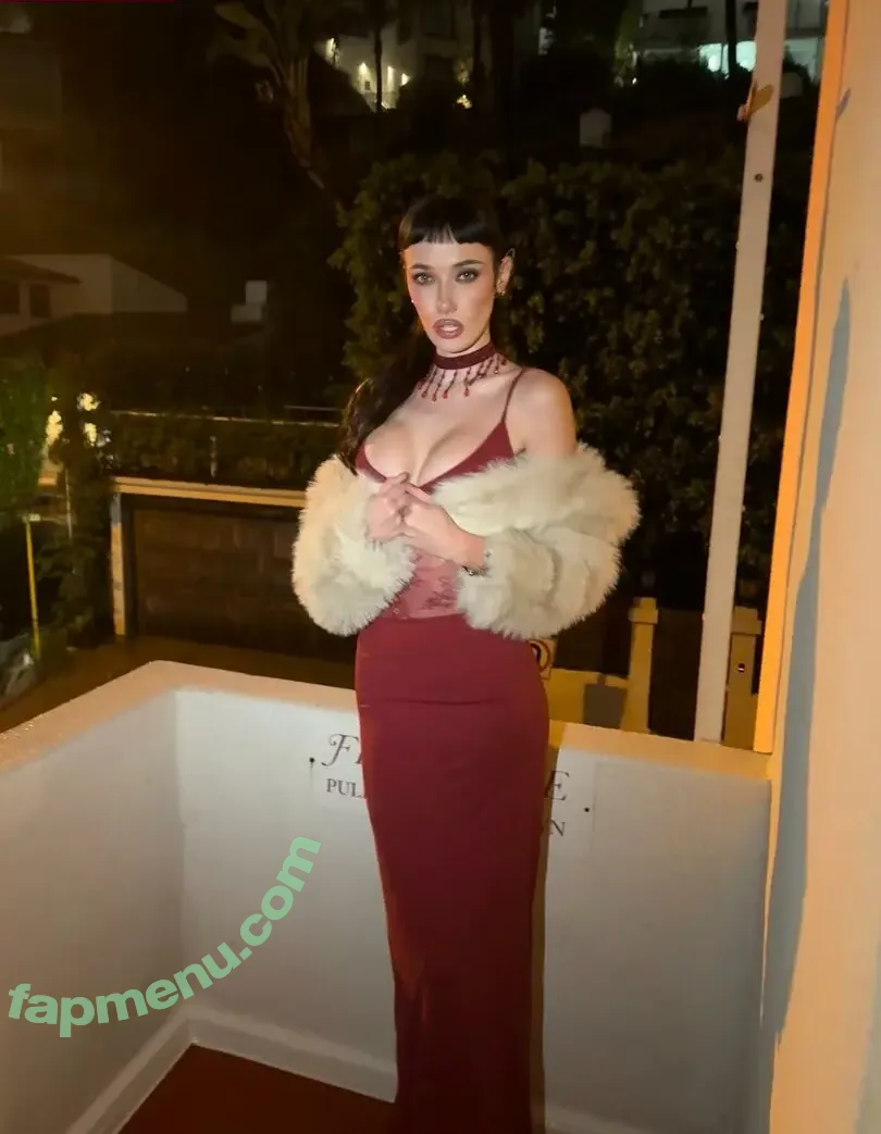 Olivia OBrien nude photo #0883 (olivialauren / oliviaobrien)