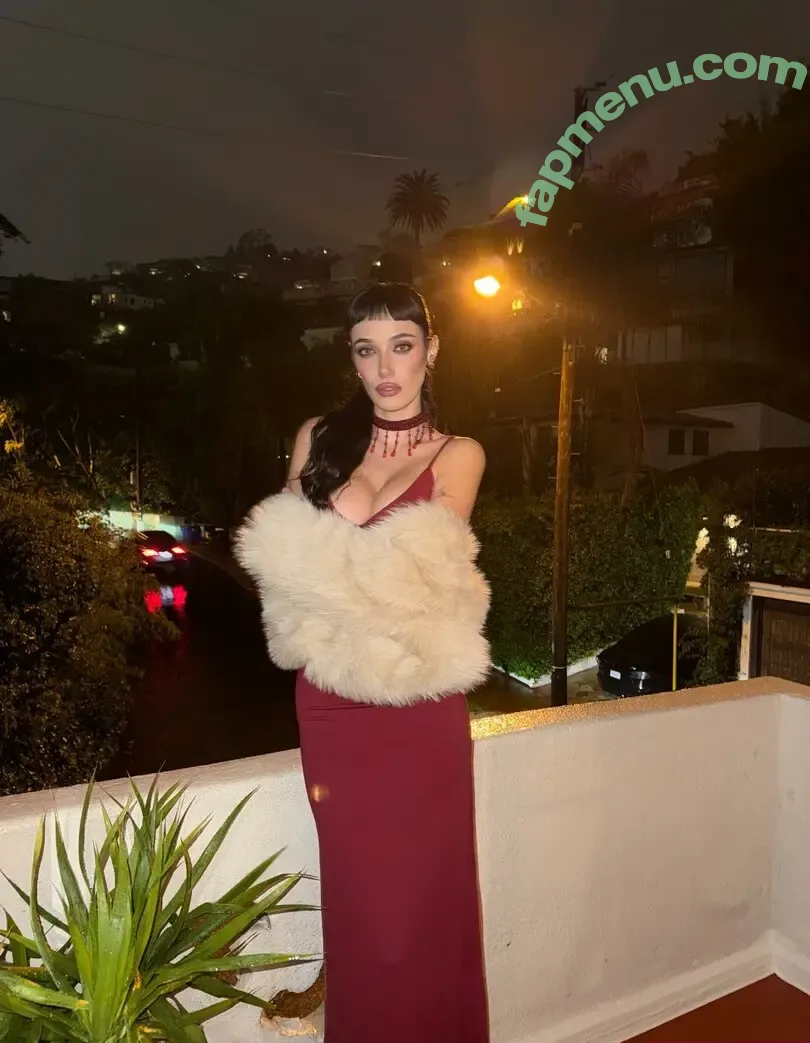 Olivia OBrien nude photo #0891 (olivialauren / oliviaobrien)