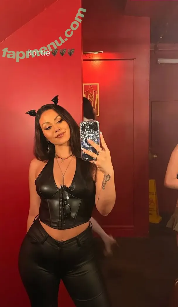 Olivia Olson nude photo #0024 (oliviaolsenof / oliviaroseolson)